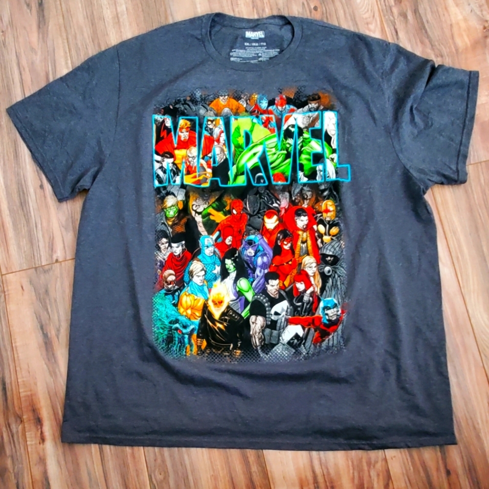 Marvel  Mens Large Black Graphic T-Shirt